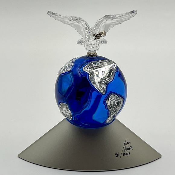 Swarovski Crystal 2000 Millennium Edition Crystal Planet 7607 NR 000 004 Ltd Ed